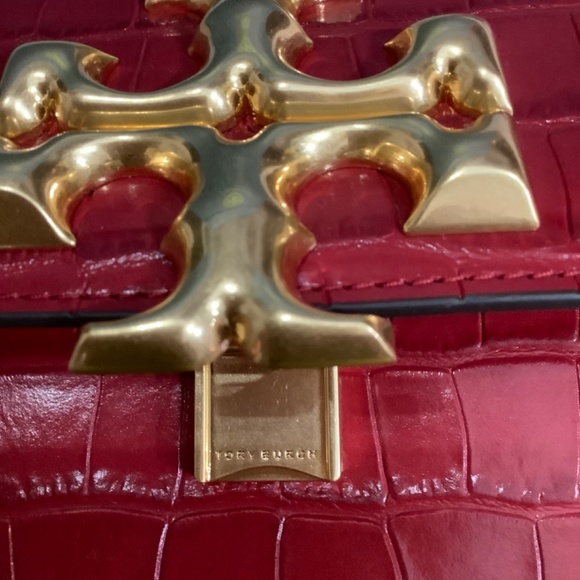 TORY BURCH SMALL ELEANOR EMBOSSED HANDBAG - Picture 4 of 9